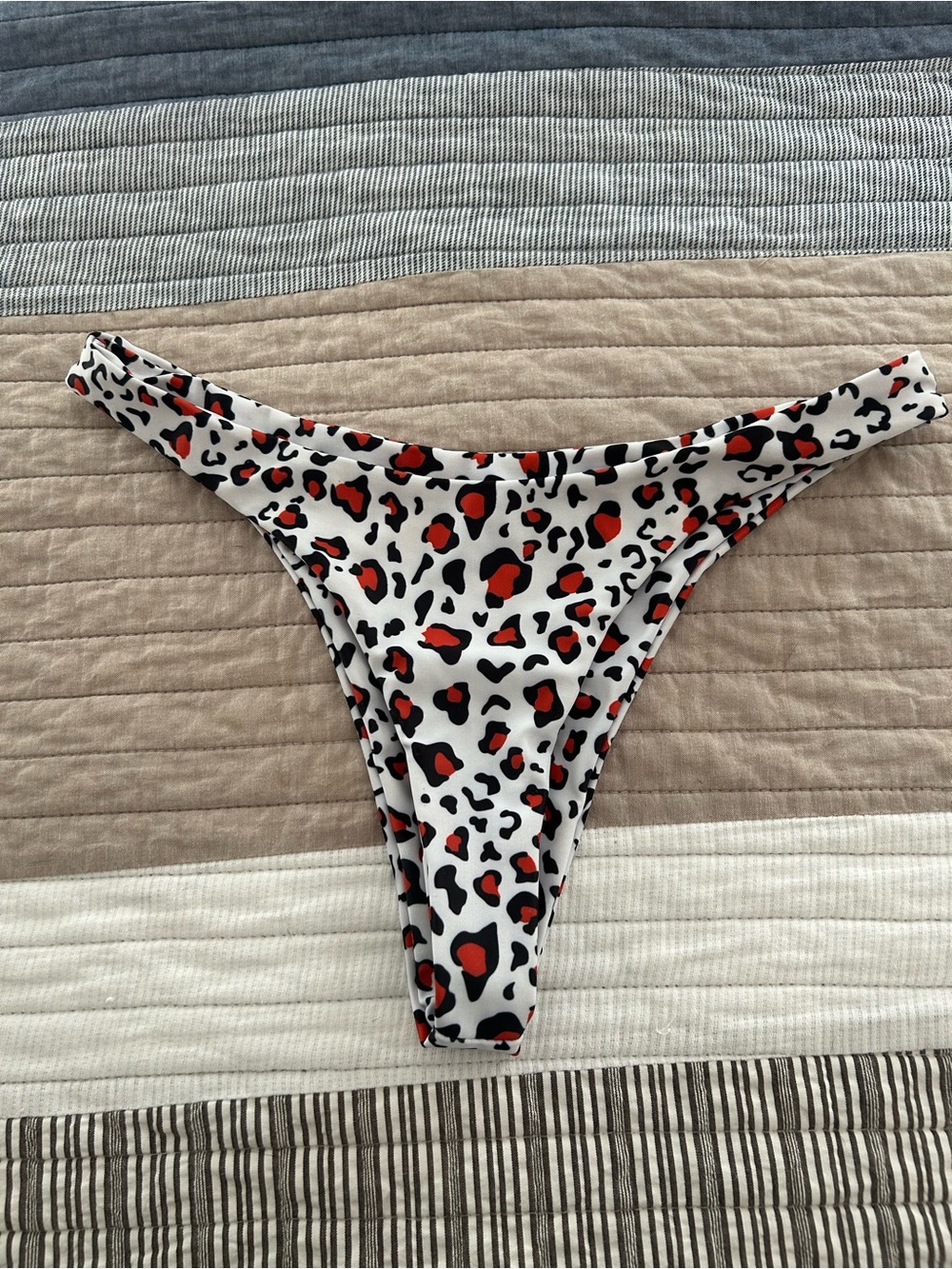 Zaful White Bikini Bottom with Red and Black Leopard Spots